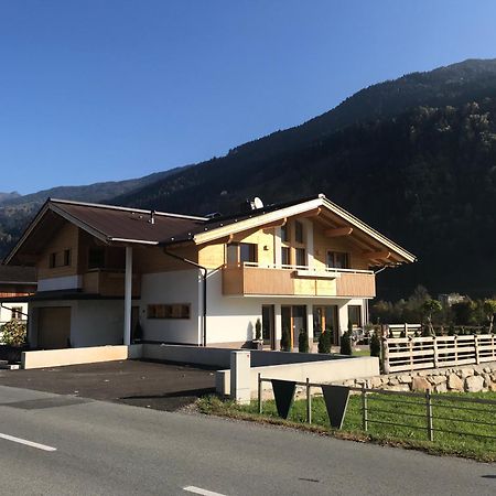 Neuhausliving Apartamento Aschau Im Zillertal Exterior foto