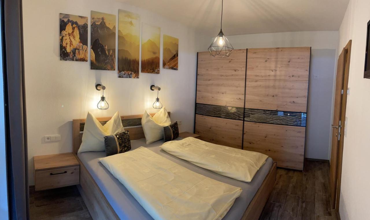 Neuhausliving Apartamento Aschau Im Zillertal Exterior foto